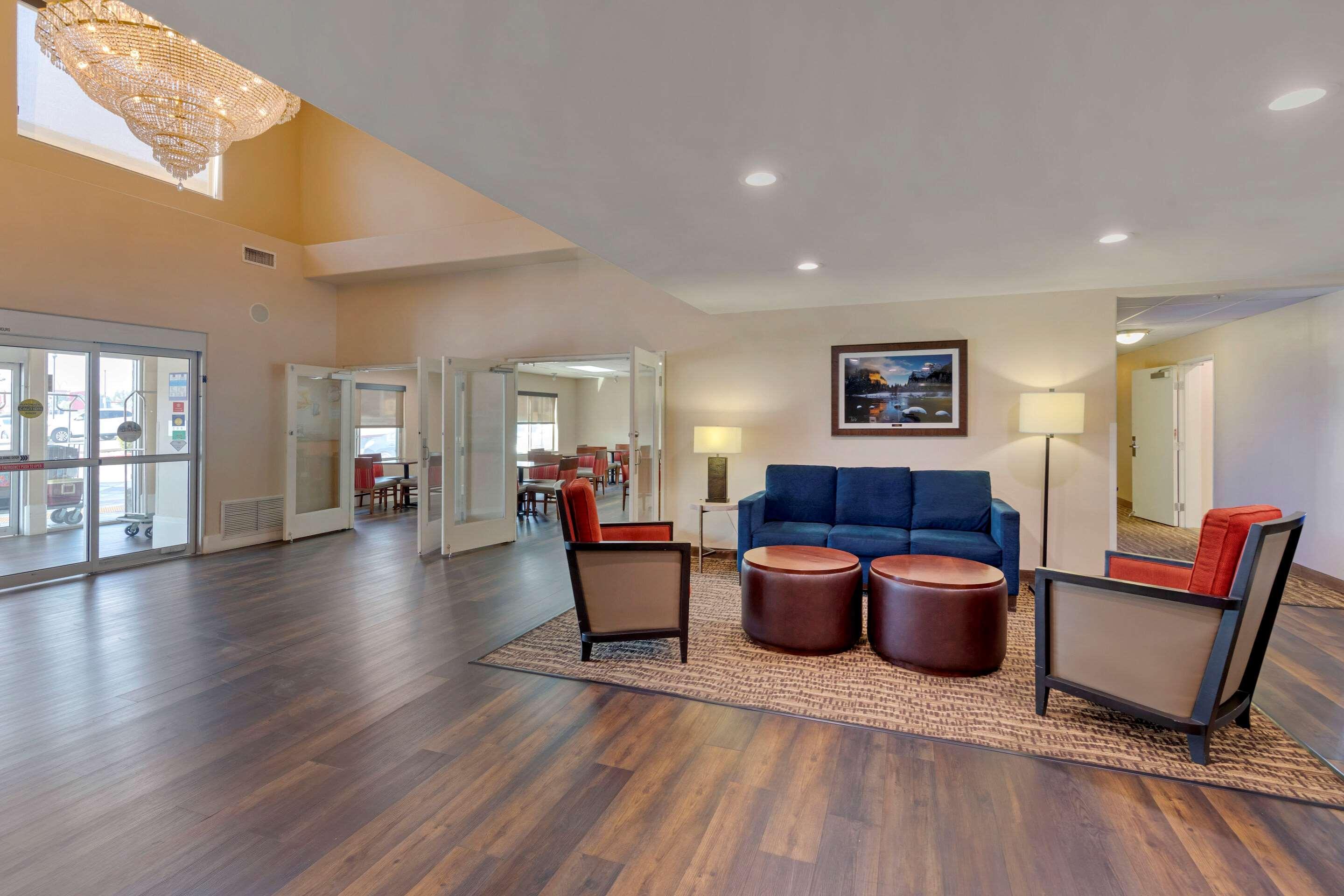 Comfort Suites Victorville-Hesperia Exterior foto
