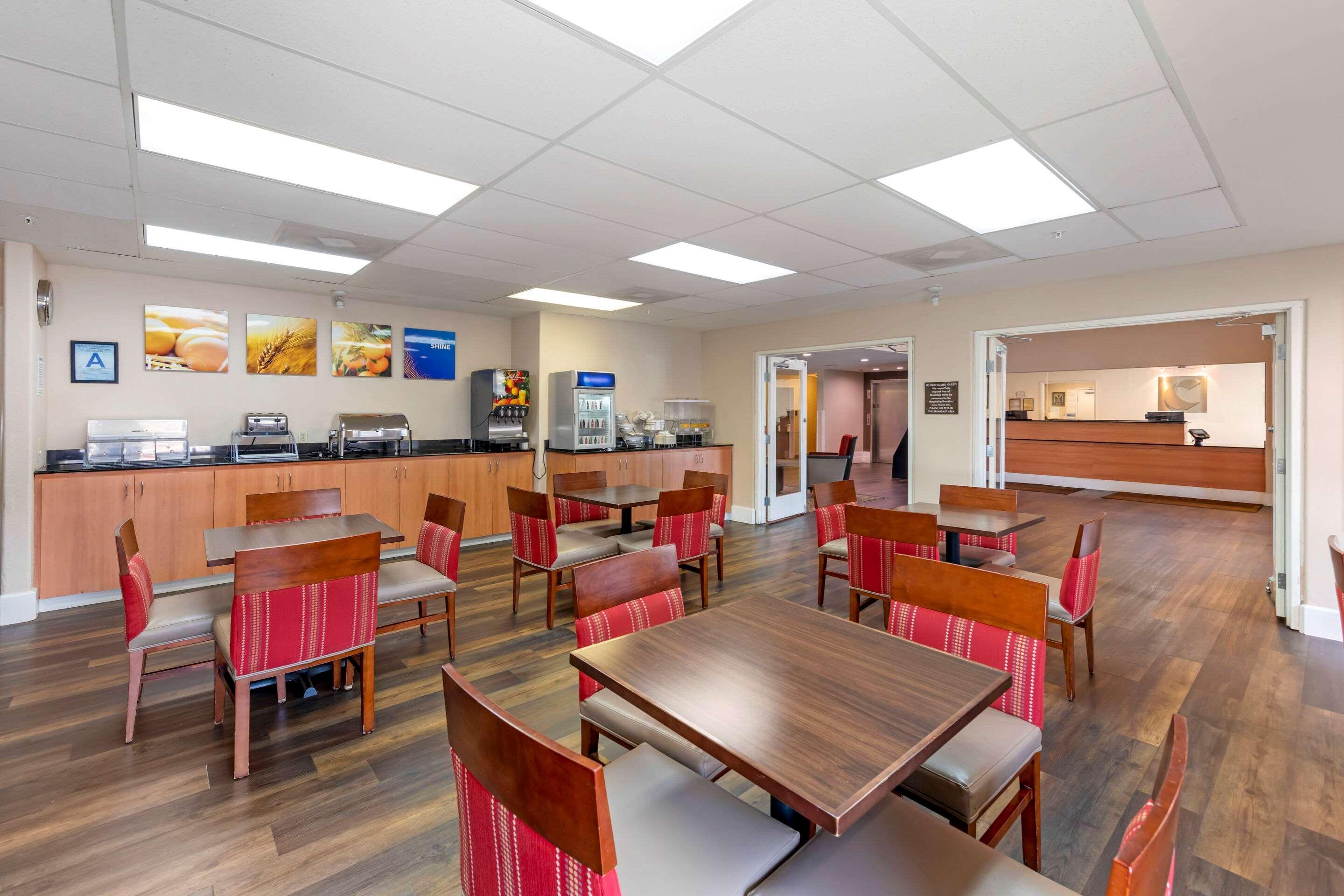 Comfort Suites Victorville-Hesperia Exterior foto