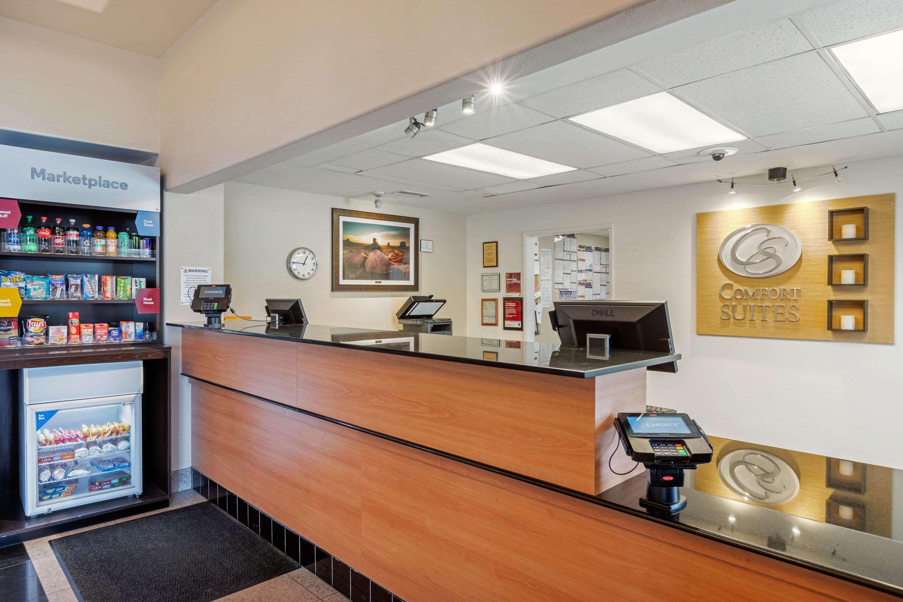Comfort Suites Victorville-Hesperia Exterior foto